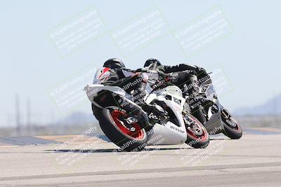 media/Oct-04-2025-CVMA (Sat) [[408bcdd6e4]]/Race 7- Formula 40 MW and LW/